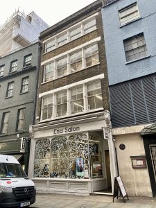 Read more about the article Where to Find fentanyl in Queen Street in Covent Garden, Covent Garden