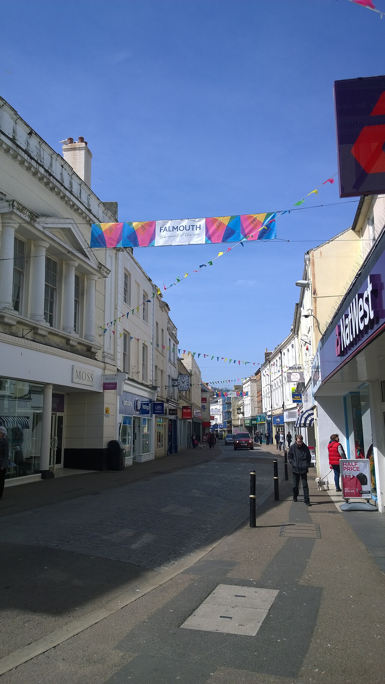 Read more about the article fentanyl in Commercial Street in Falmouth, Falmouth