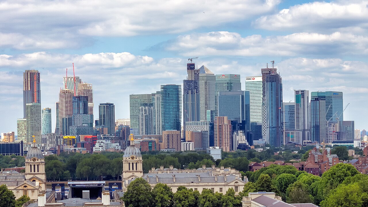 Read more about the article fentanyl in Canada Place Luxury Malls in Canary Wharf, London (City & East)