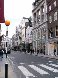 Read more about the article Where to Buy fentanyl in Sloane Street Luxury Row in Knightsbridge & Belgravia, London (West End & Mayfair)
