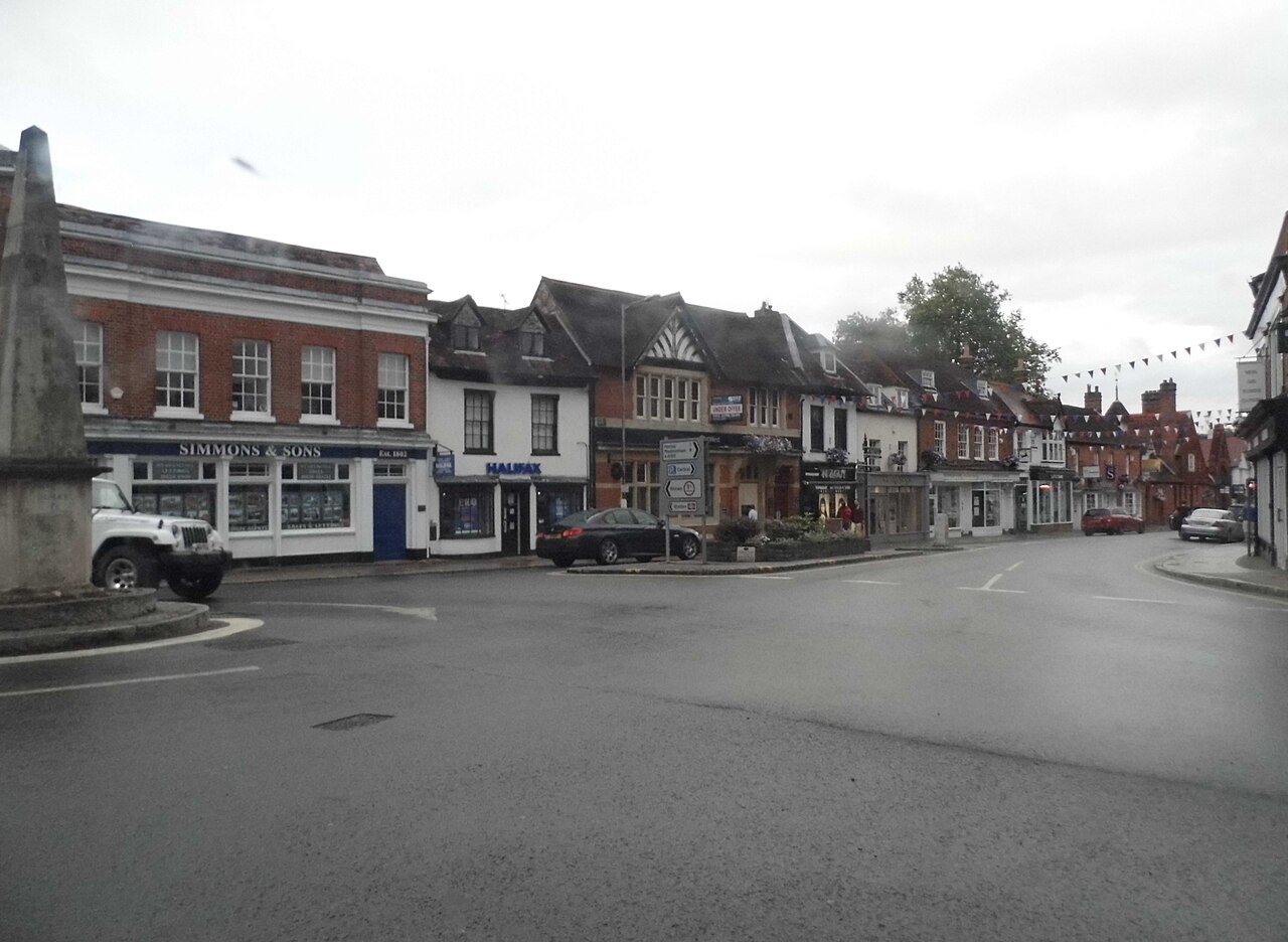 Read more about the article fentanyl in Commercial Street in Marlow, Marlow