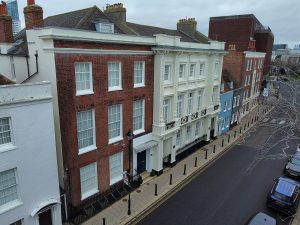 Read more about the article Where to Find fentanyl in High Street in Portsmouth, Portsmouth