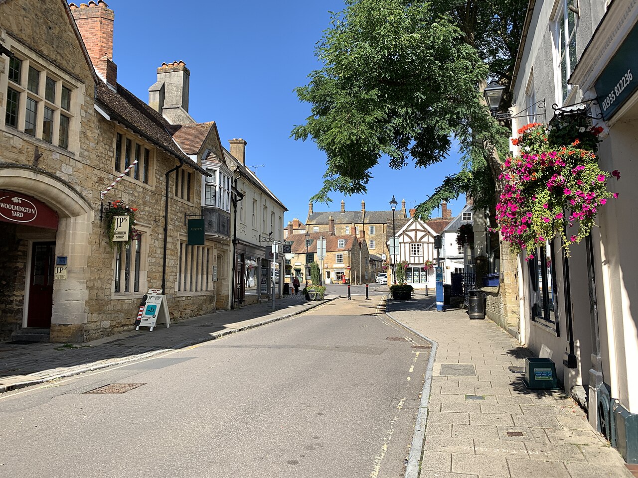 Read more about the article fentanyl in Commercial Street in Sherborne, Sherborne