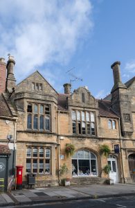 Read more about the article Where to Buy fentanyl in The Parade in Sherborne, Sherborne