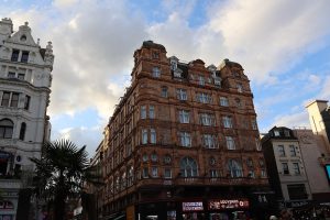 Read more about the article fentanyl in The Square in Winchester, Southampton & Portsmouth